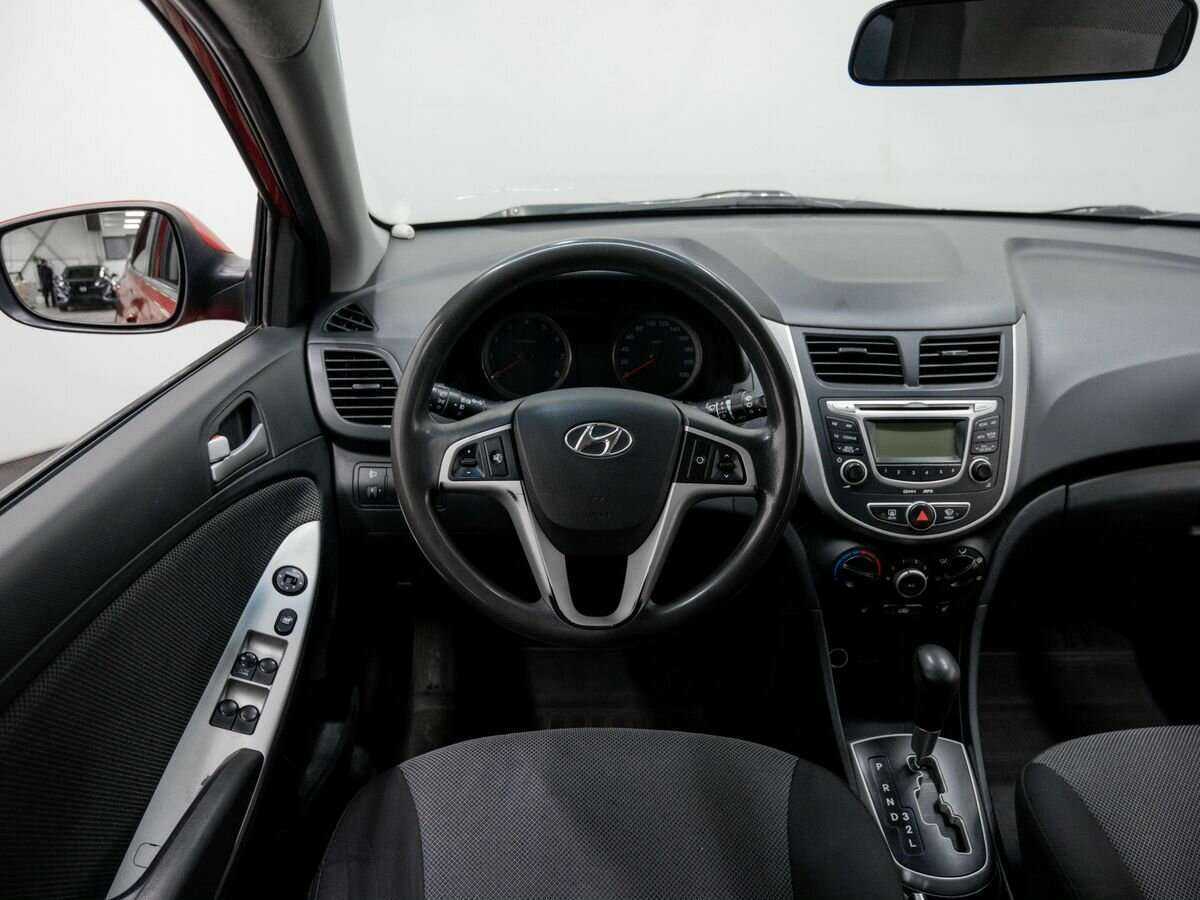 Купить Hyundai Solaris, 2012, 263 000 км, фото №10