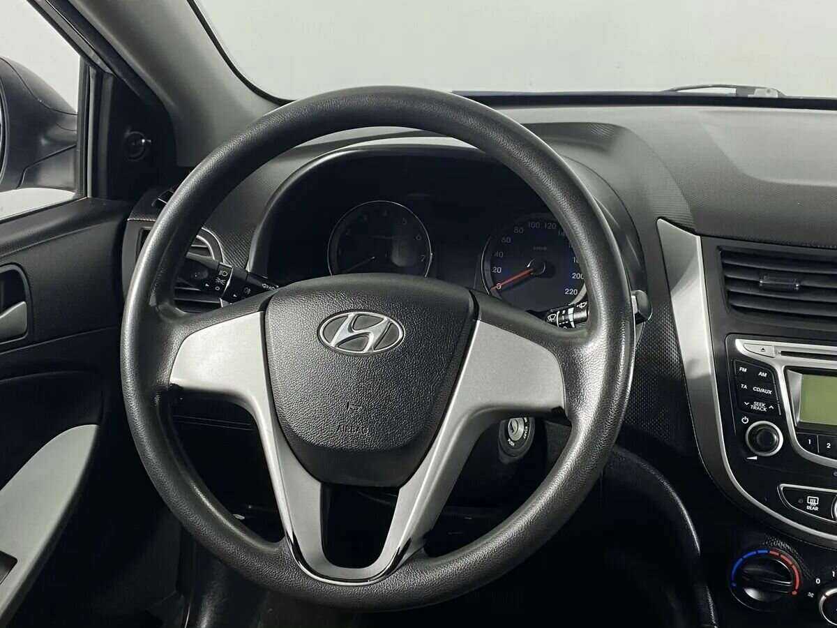 Купить Hyundai Solaris, 2014, 69 500 км, фото №11