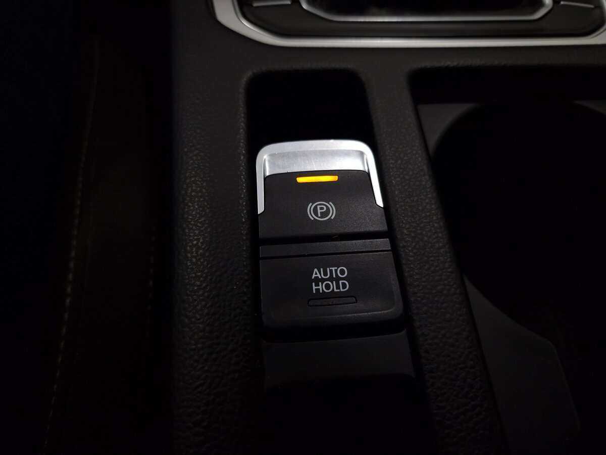 Купить Volkswagen Passat, 2015, 220 993 км, фото №15