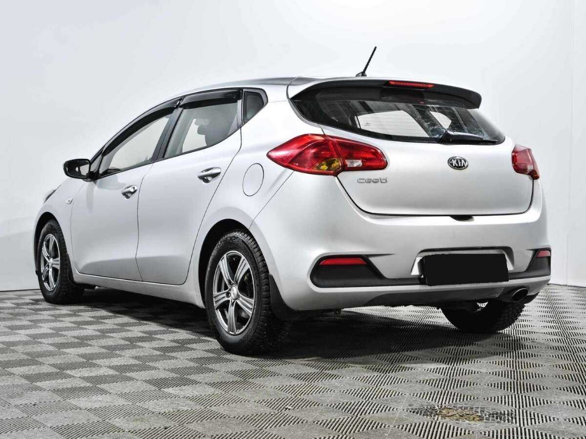 Купить Kia Ceed, 2012, 177 598 км, фото №6