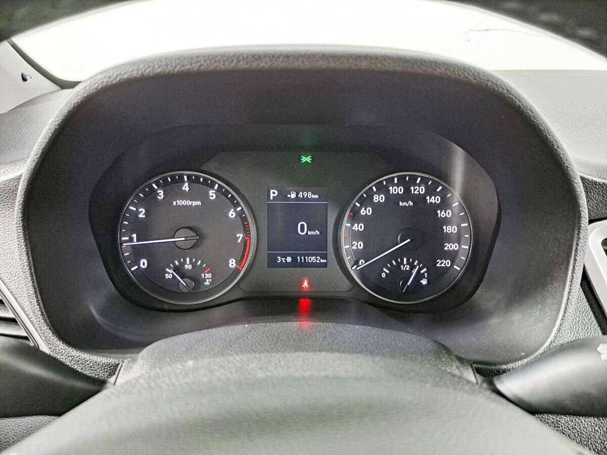 Купить Hyundai Solaris, 2018, 111 000 км, фото №11