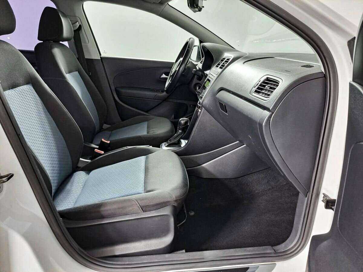 Купить Volkswagen Polo, 2013, 170 500 км, фото №7