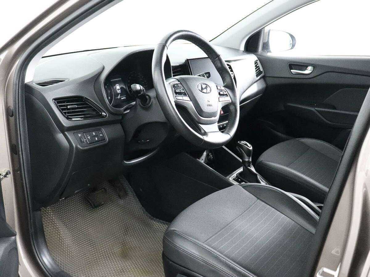 Купить Hyundai Solaris, 2022, 26 301 км, фото №7