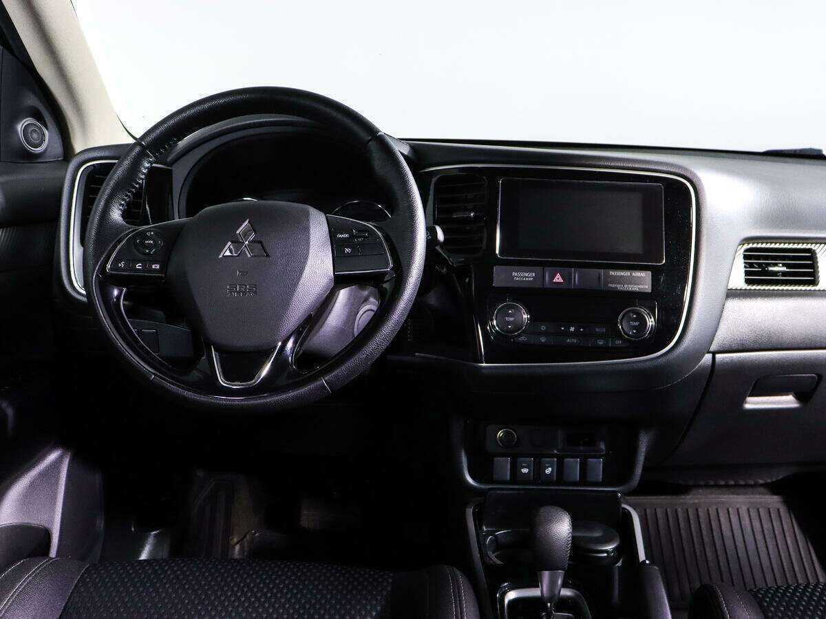 Купить Mitsubishi Outlander, 2018, 53 178 км, фото №12