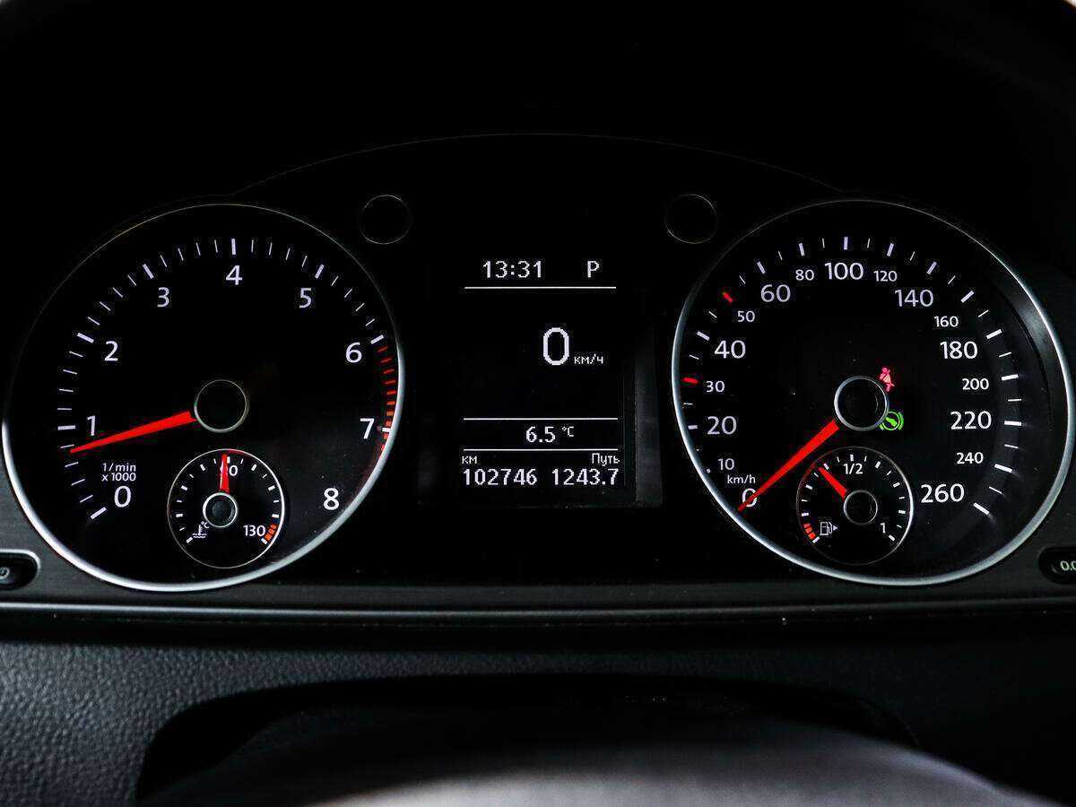 Купить Volkswagen Passat, 2014, 102 744 км, фото №9