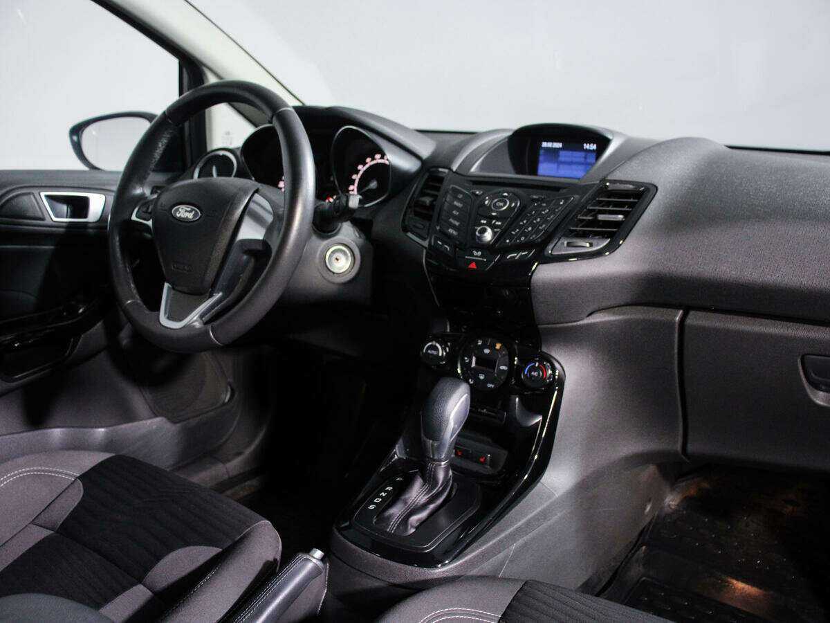 Купить Ford Fiesta, 2015, 87 700 км, фото №9