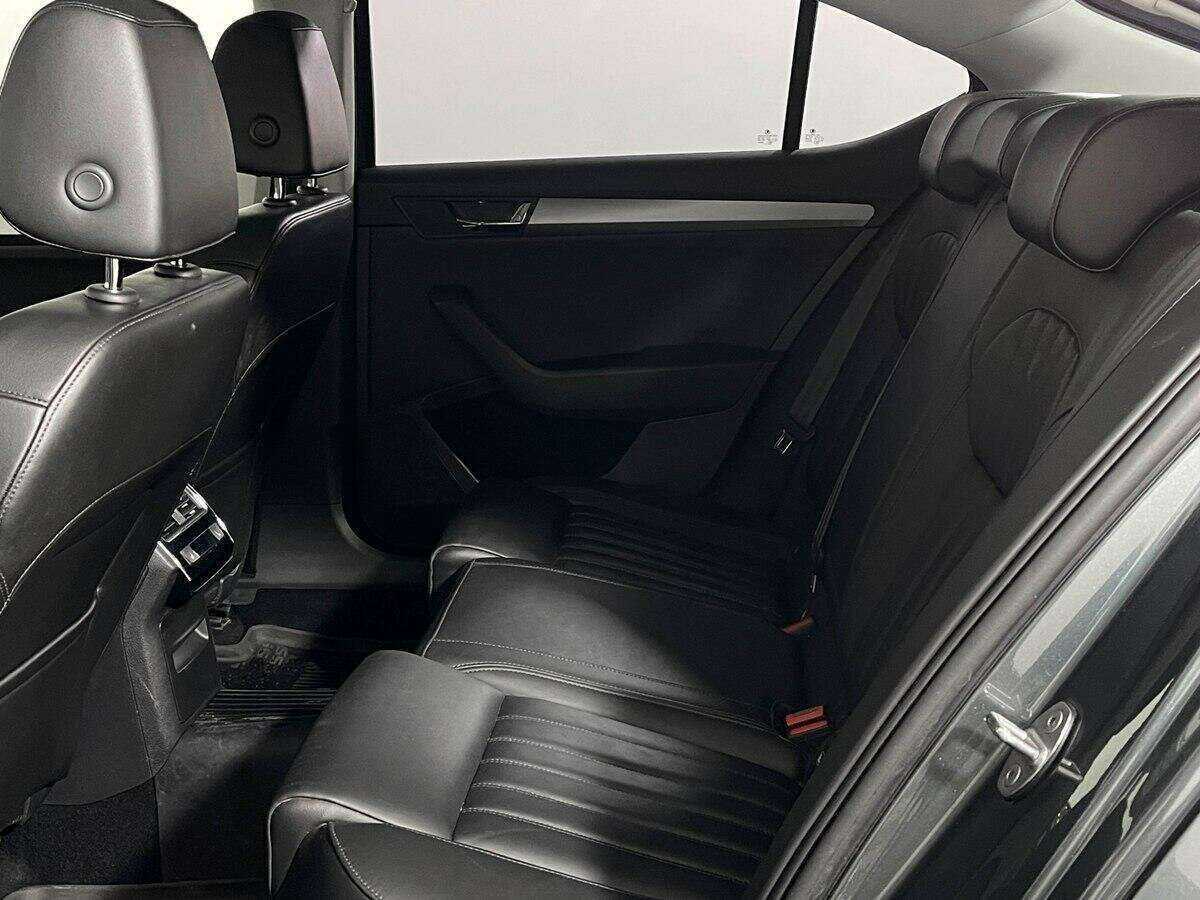 Купить Skoda Superb, 2017, 96 684 км, фото №9