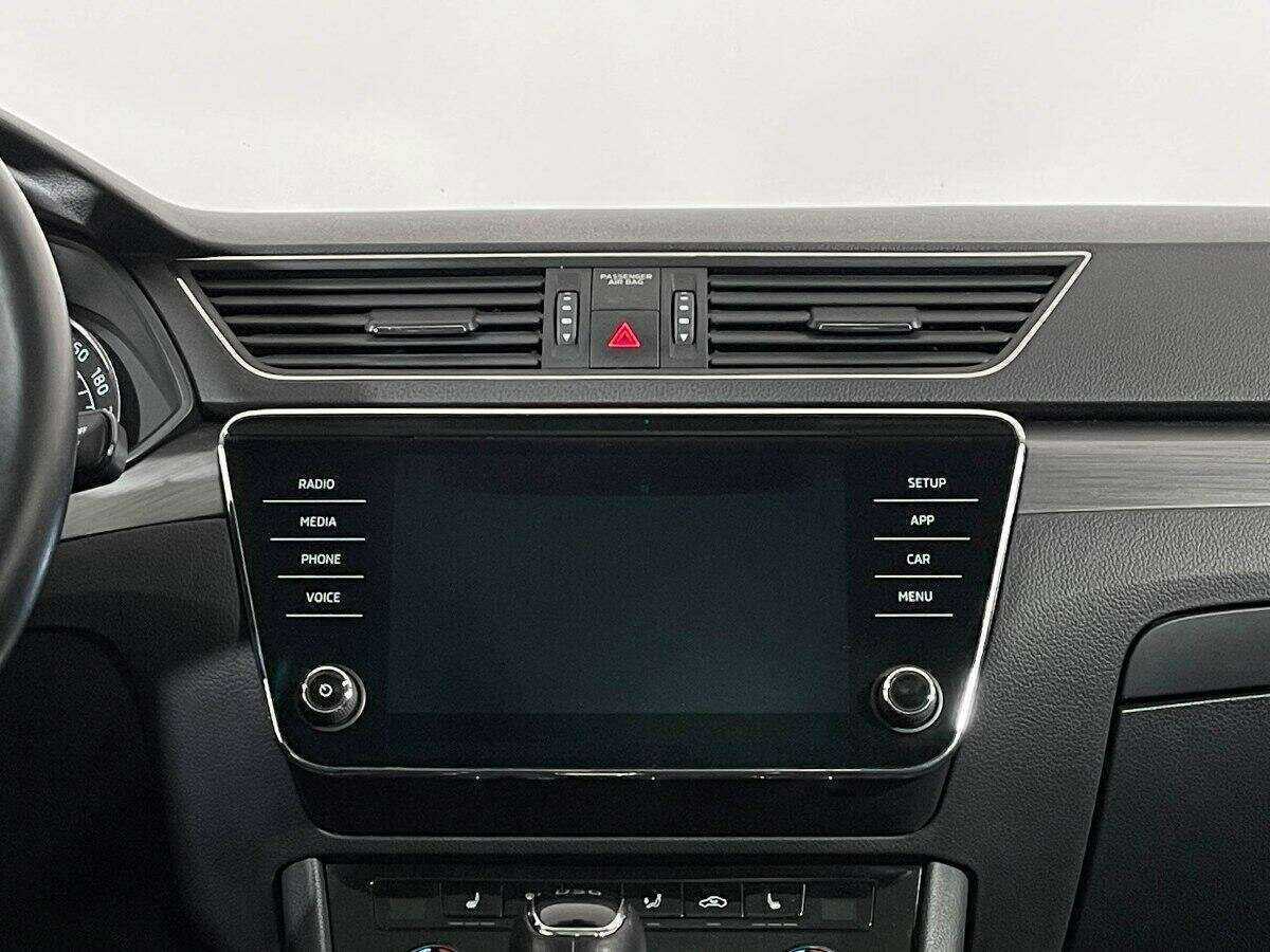 Купить Skoda Superb, 2017, 96 684 км, фото №11