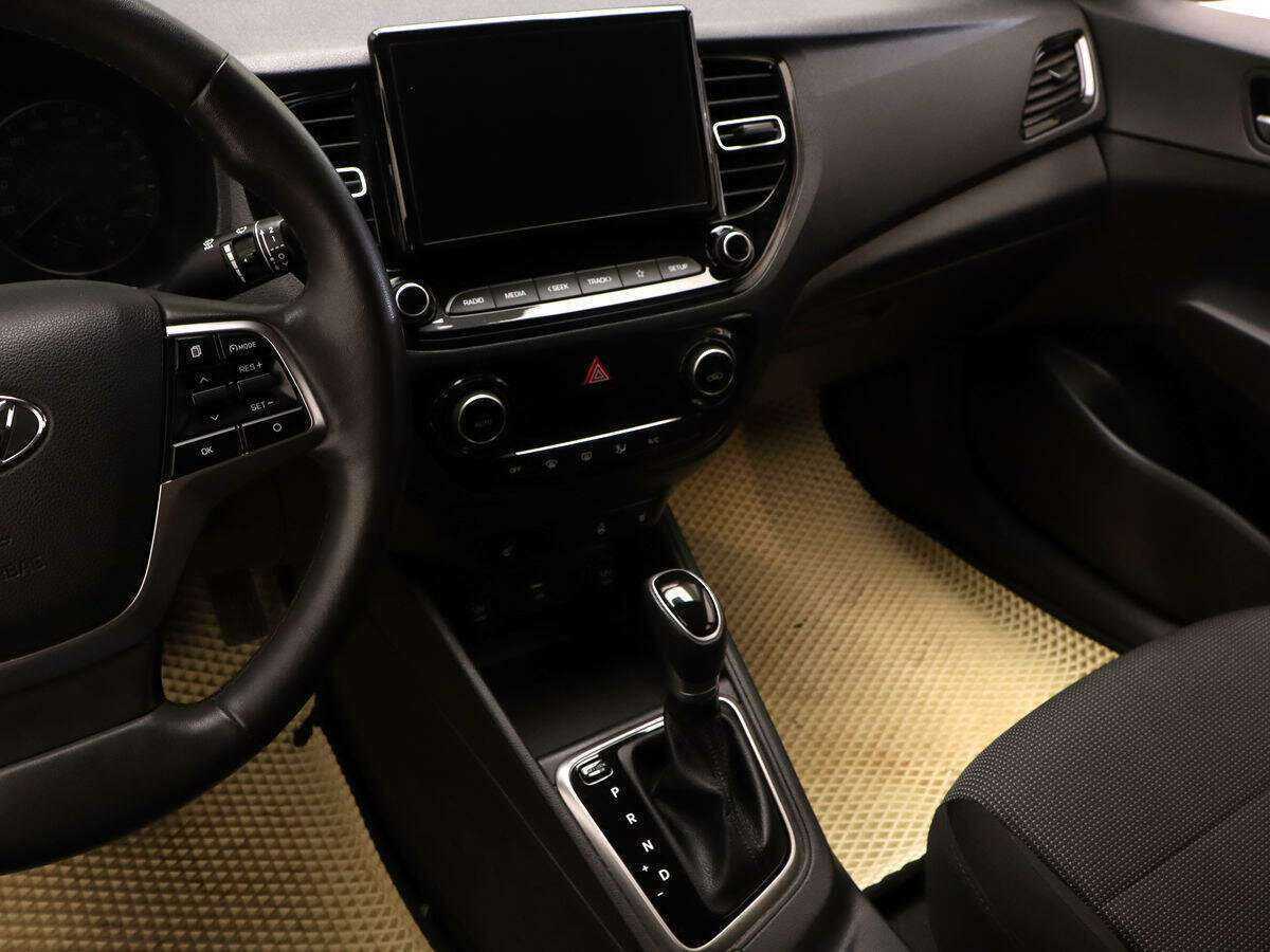 Купить Hyundai Solaris, 2020, 50 780 км, фото №13