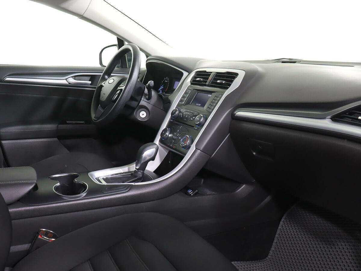 Купить Ford Mondeo, 2017, 93 286 км, фото №8