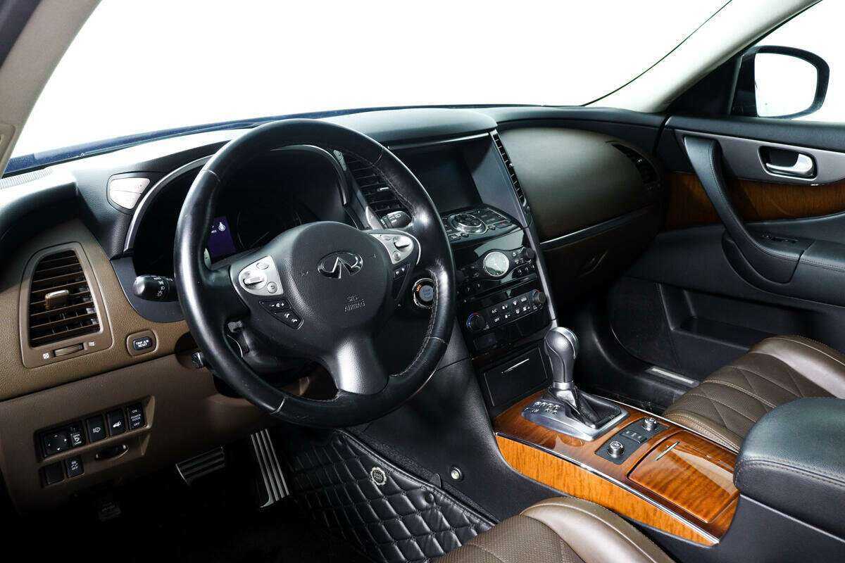Купить Infiniti FX37, 2012, 170 800 км, фото №13