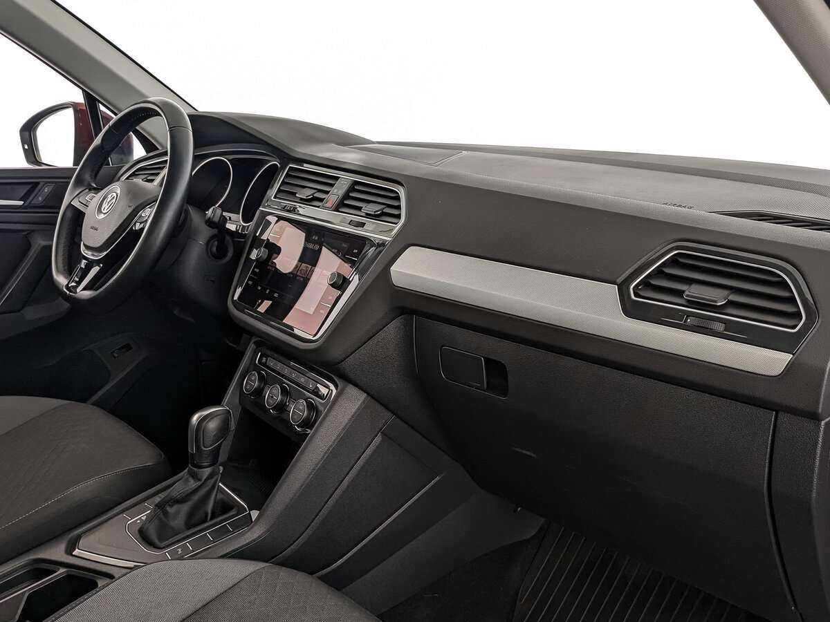 Купить Volkswagen Tiguan, 2020, 112 136 км, фото №9