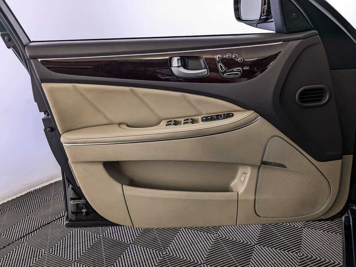 Купить Hyundai Equus, 2012, 99 017 км, фото №15