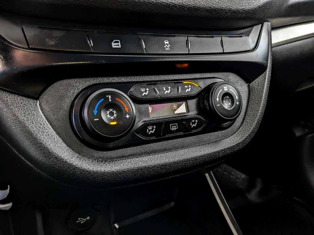 Купить Lada (ВАЗ) Vesta SW, 2022, 17 593 км, фото №20