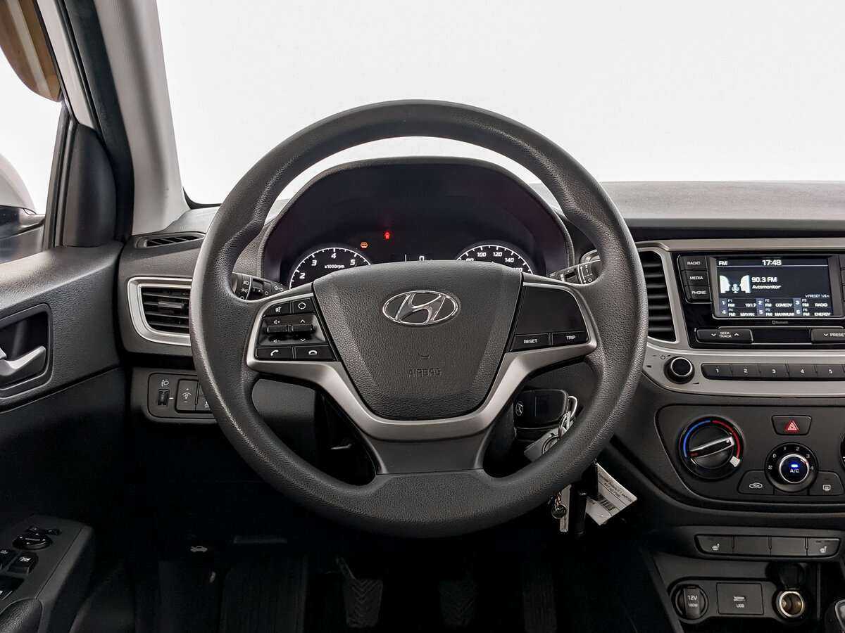 Купить Hyundai Solaris, 2021, 66 252 км, фото №18