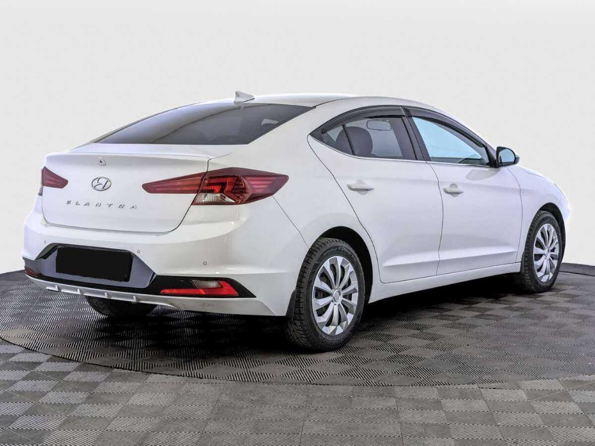Купить Hyundai Elantra, 2020, 114 361 км, фото №5