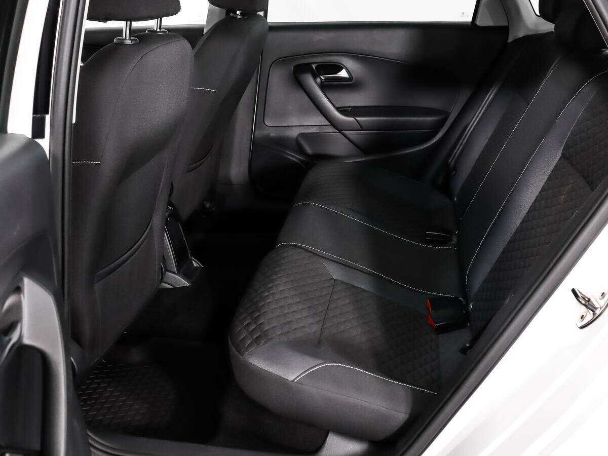 Купить Volkswagen Polo, 2018, 133 140 км, фото №10