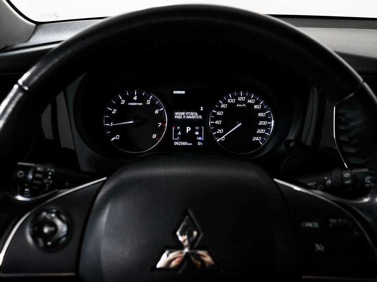 Купить Mitsubishi Outlander, 2018, 92 560 км, фото №17