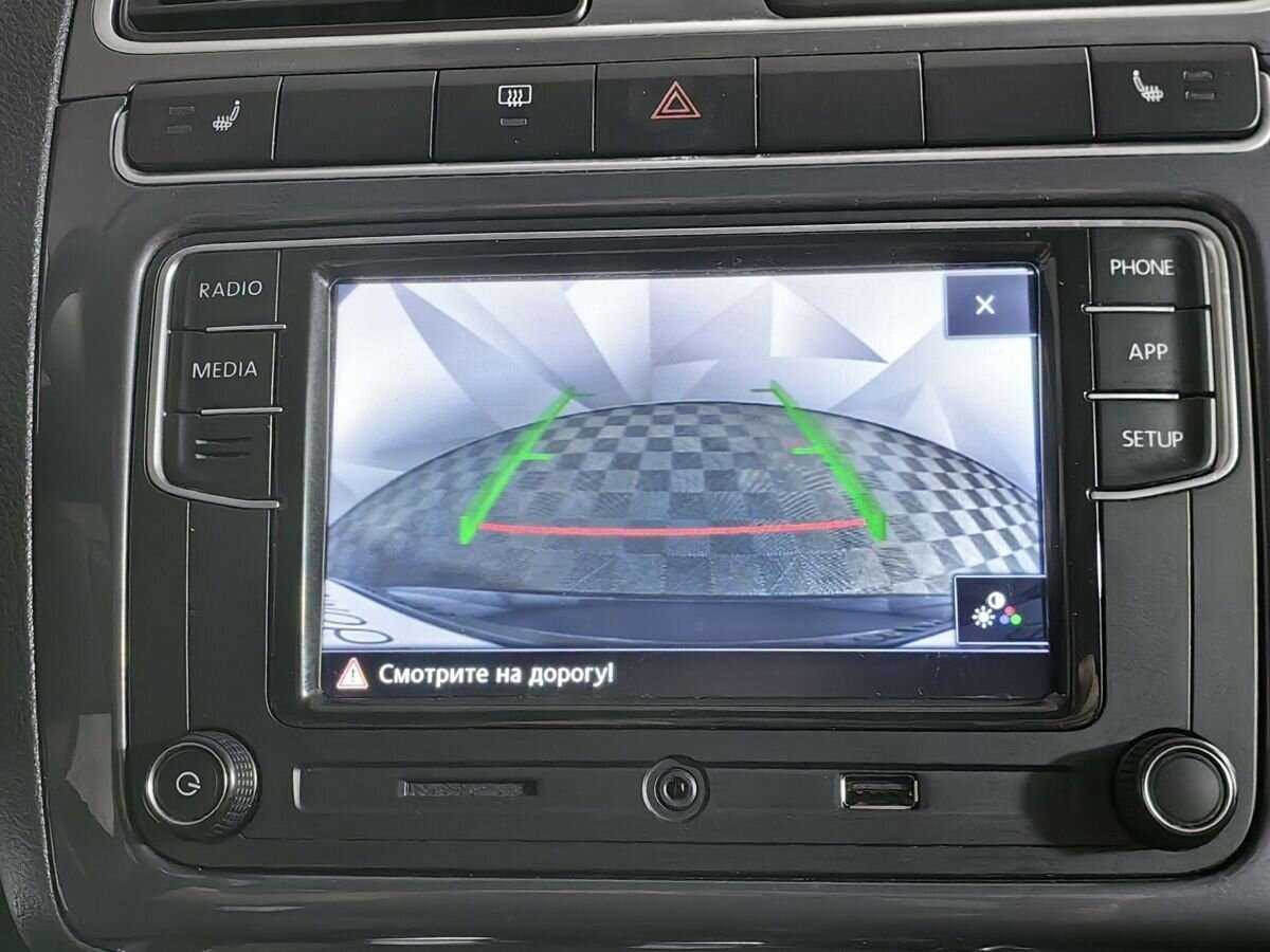 Купить Volkswagen Polo, 2018, 71 810 км, фото №17