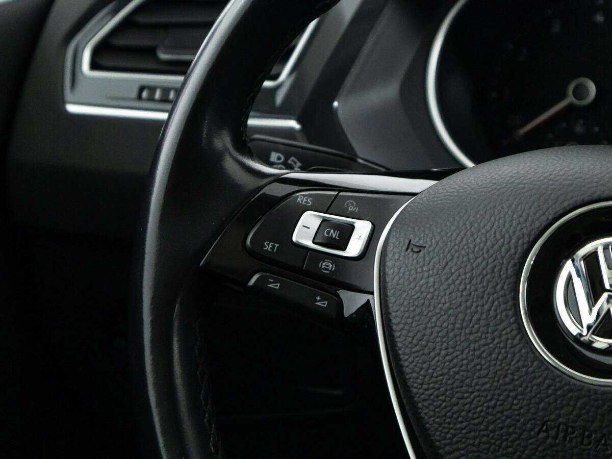Купить Volkswagen Tiguan, 2020, 137 042 км, фото №19