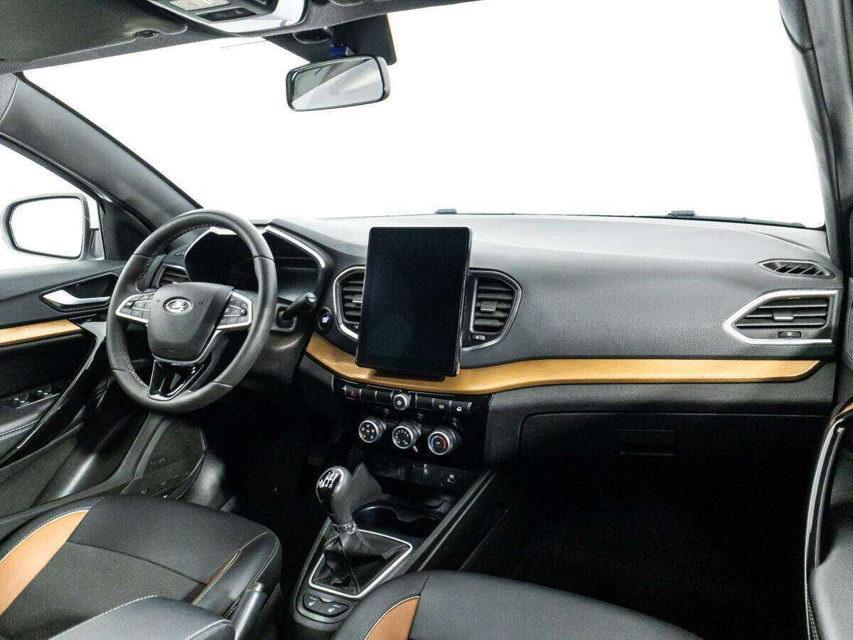 Купить Lada (ВАЗ) Vesta Cross, 2023, 23 437 км, фото №9