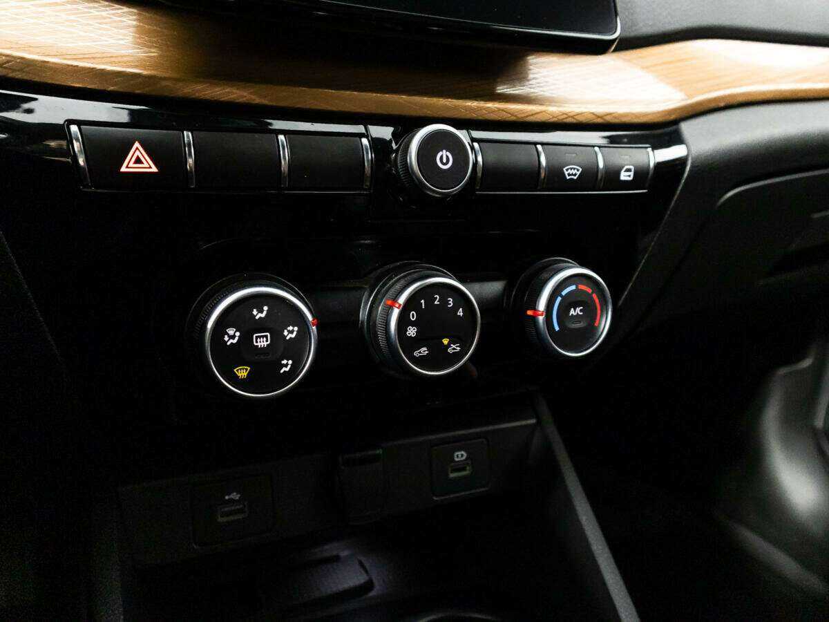 Купить Lada (ВАЗ) Vesta Cross, 2023, 23 437 км, фото №15