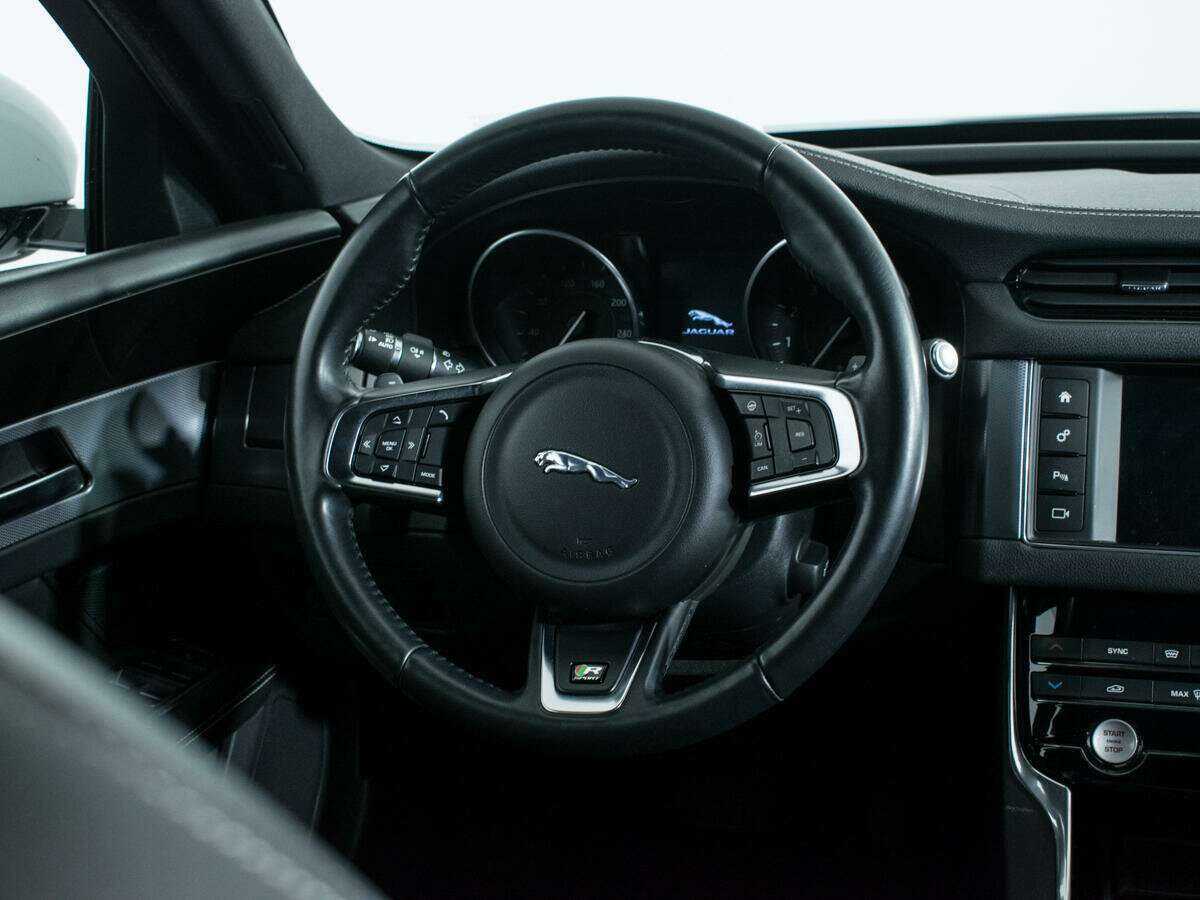 Купить Jaguar XF, 2016, 53 267 км, фото №14