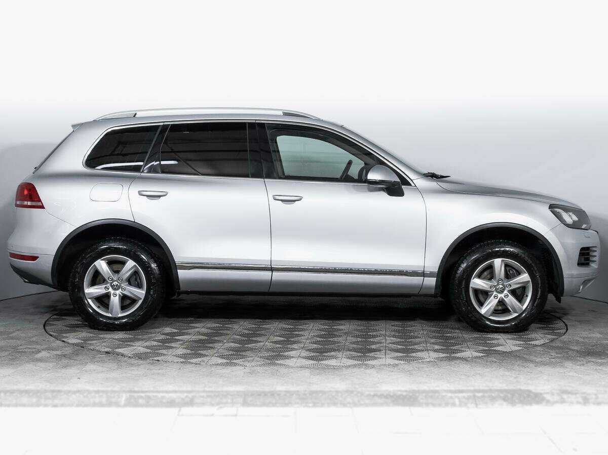 Купить Volkswagen Touareg, 2012, 126 666 км, фото №4