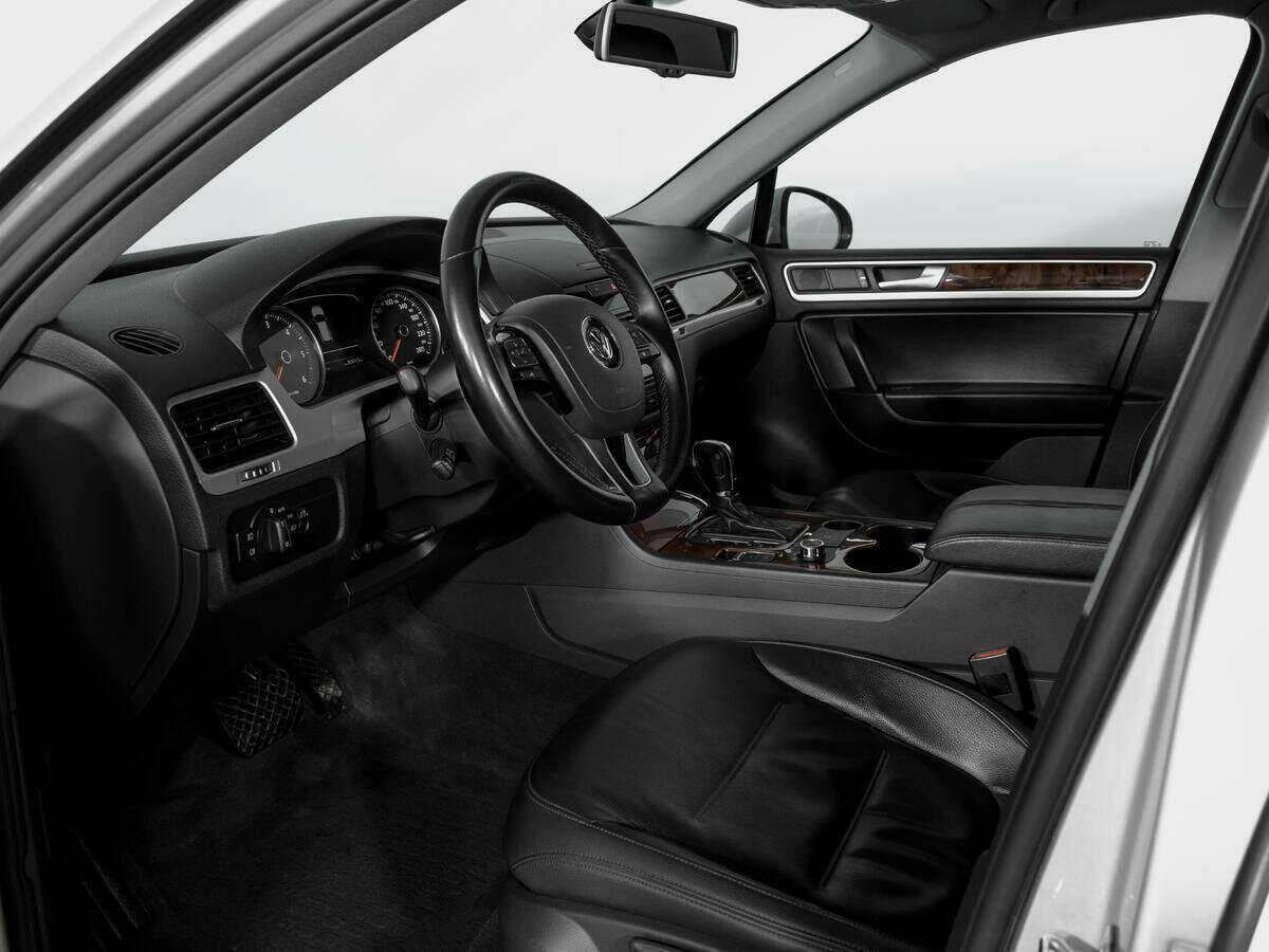 Купить Volkswagen Touareg, 2012, 126 666 км, фото №14