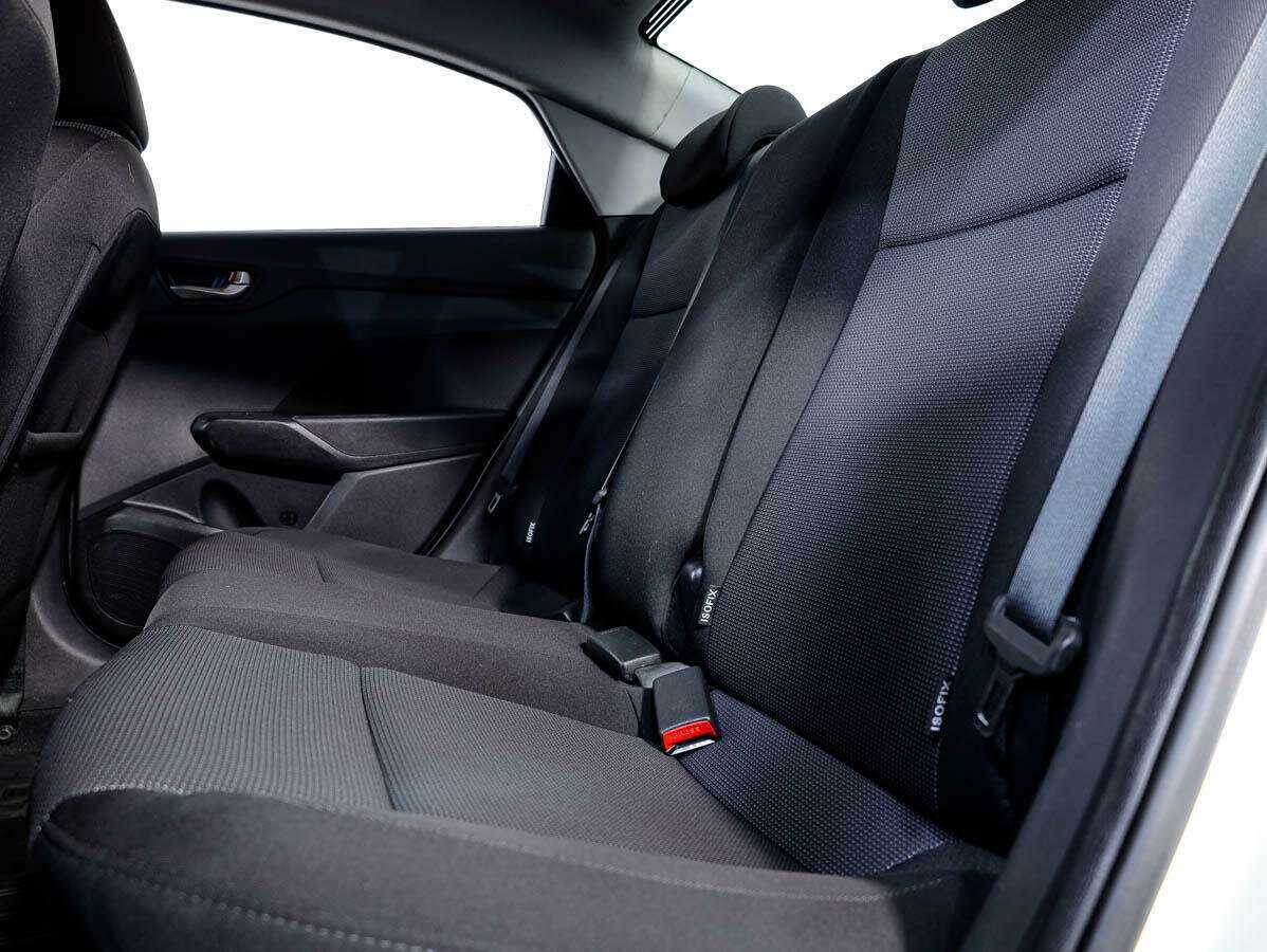 Купить Hyundai Solaris, 2019, 83 868 км, фото №13