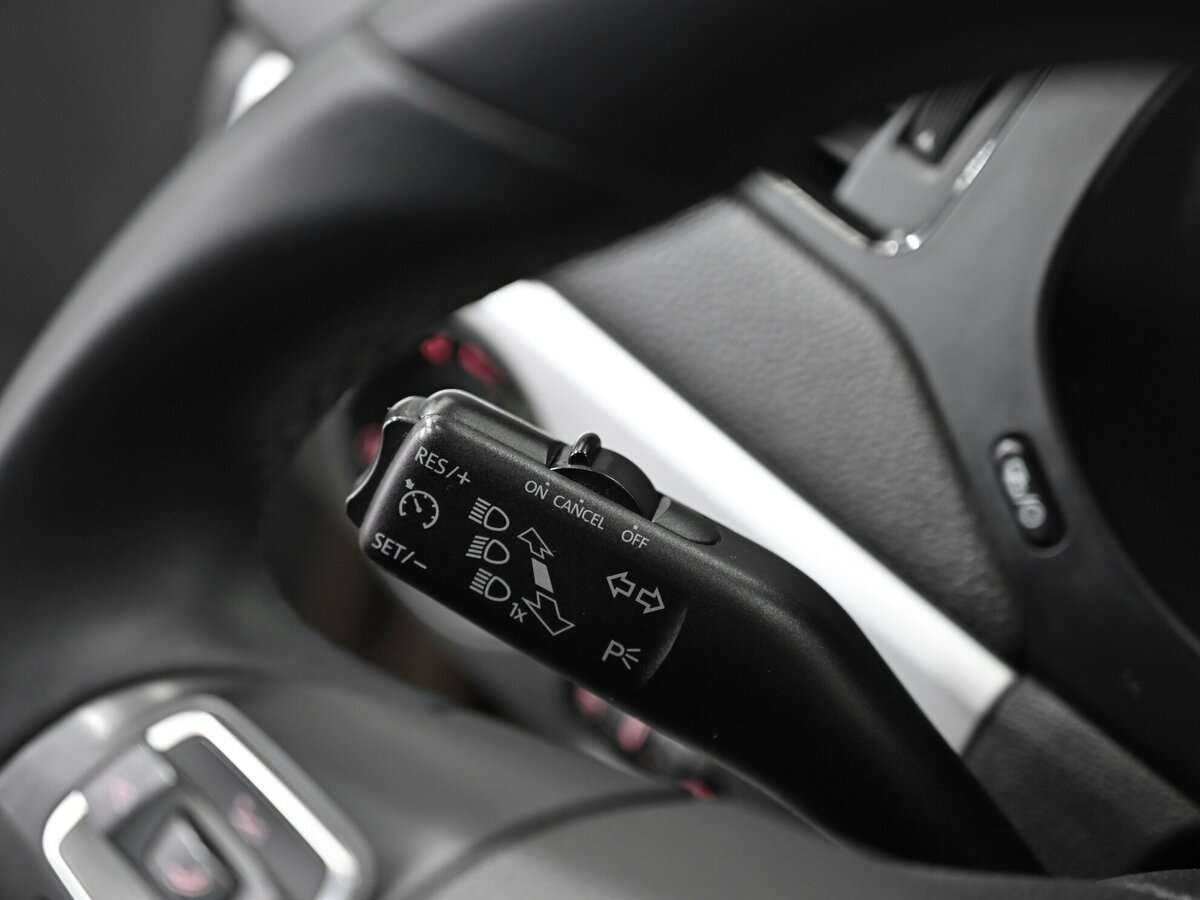 Купить Volkswagen Jetta, 2013, 119 000 км, фото №9