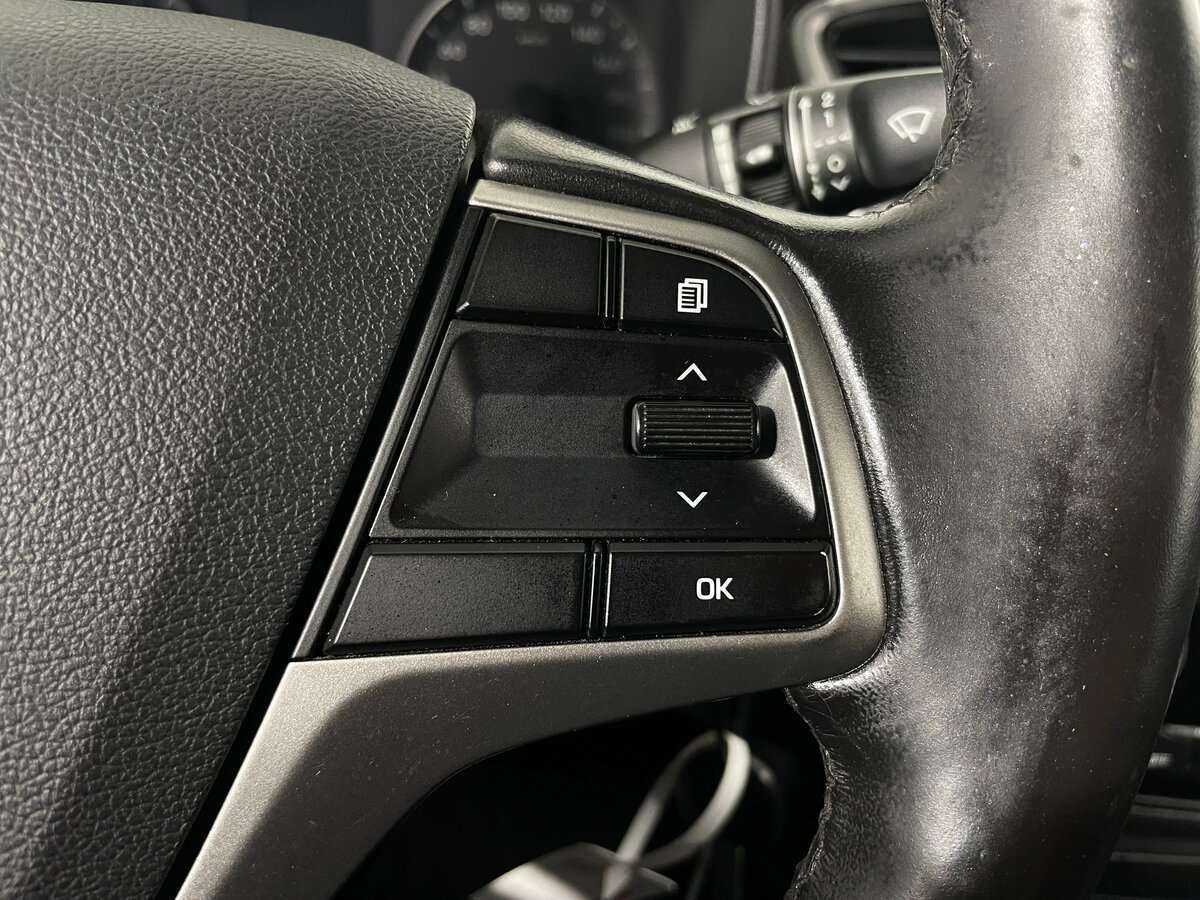 Купить Hyundai Solaris, 2017, 120 850 км, фото №17