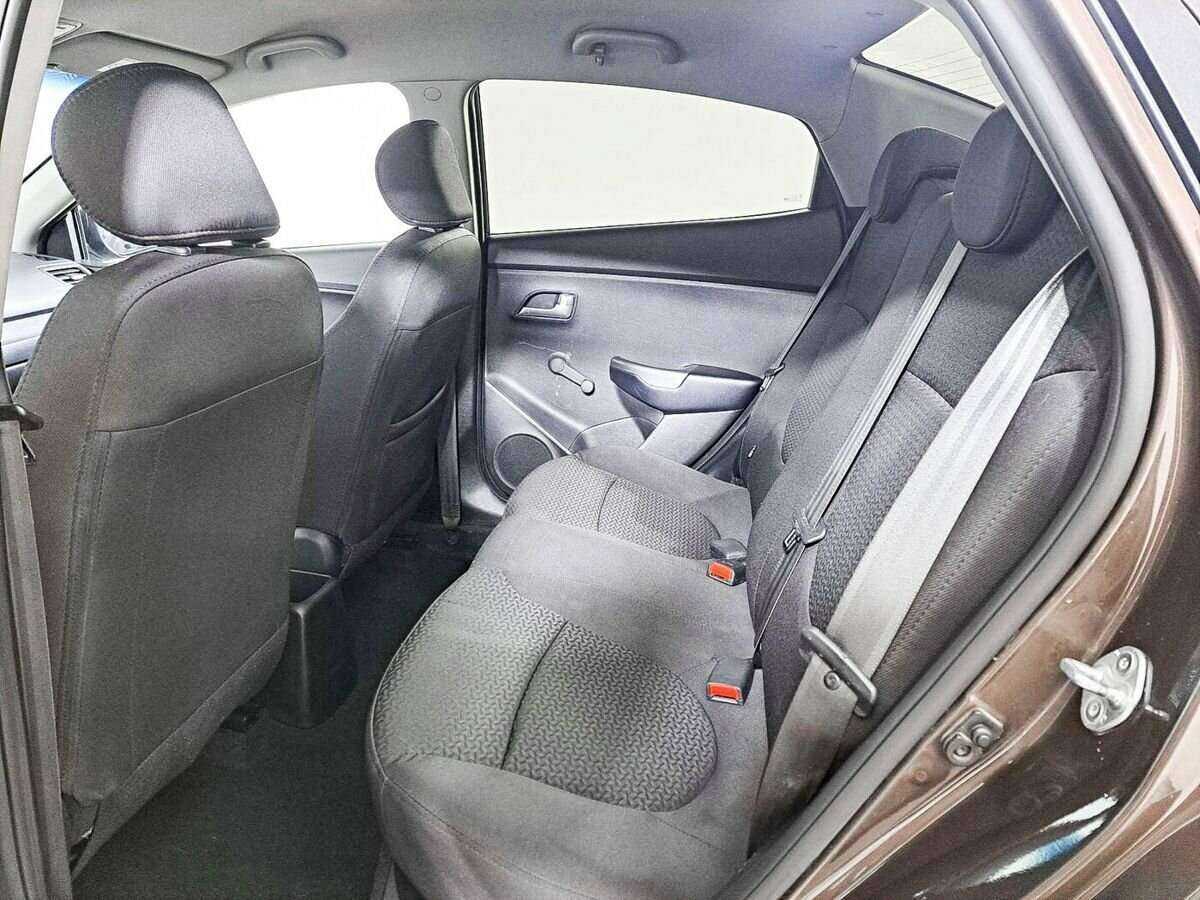 Купить Kia Rio, 2015, 130 046 км, фото №10