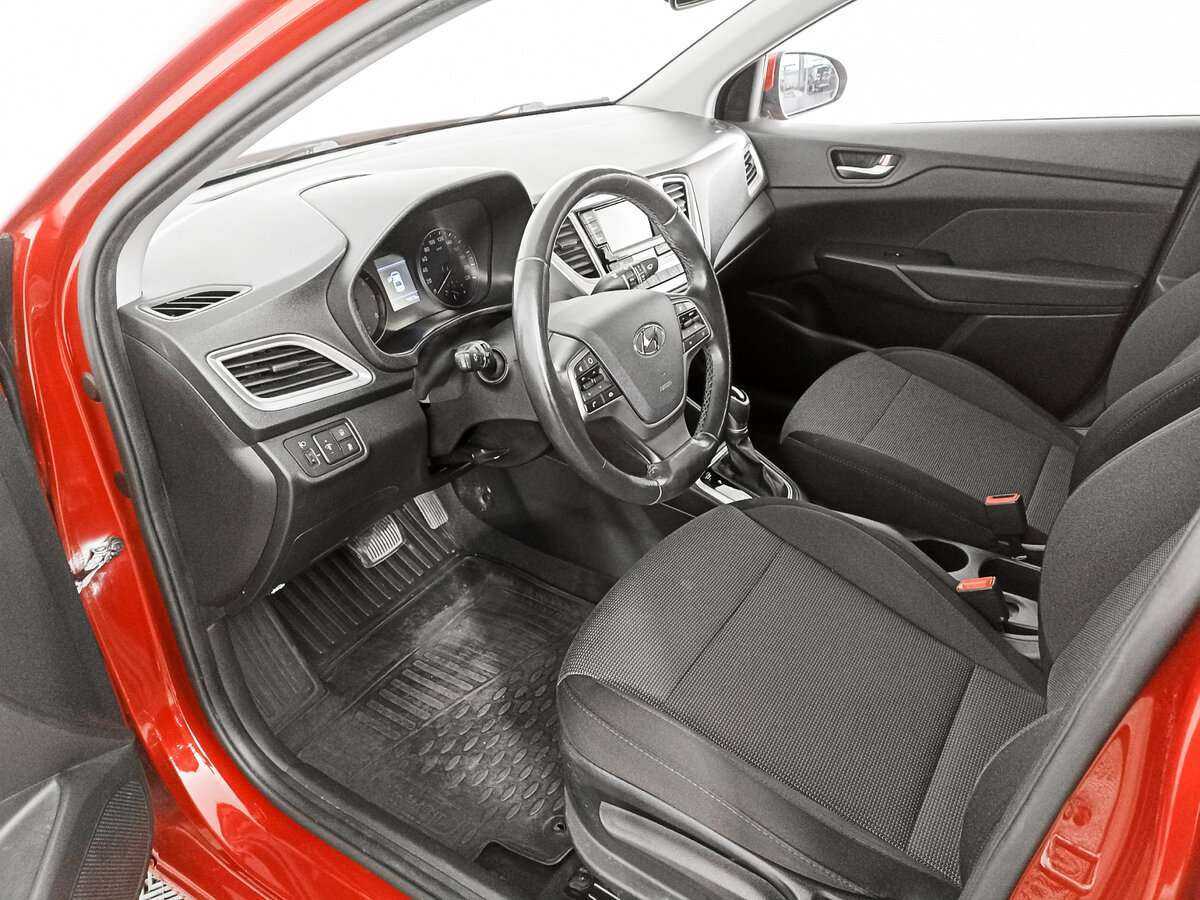 Купить Hyundai Solaris, 2019, 74 289 км, фото №16