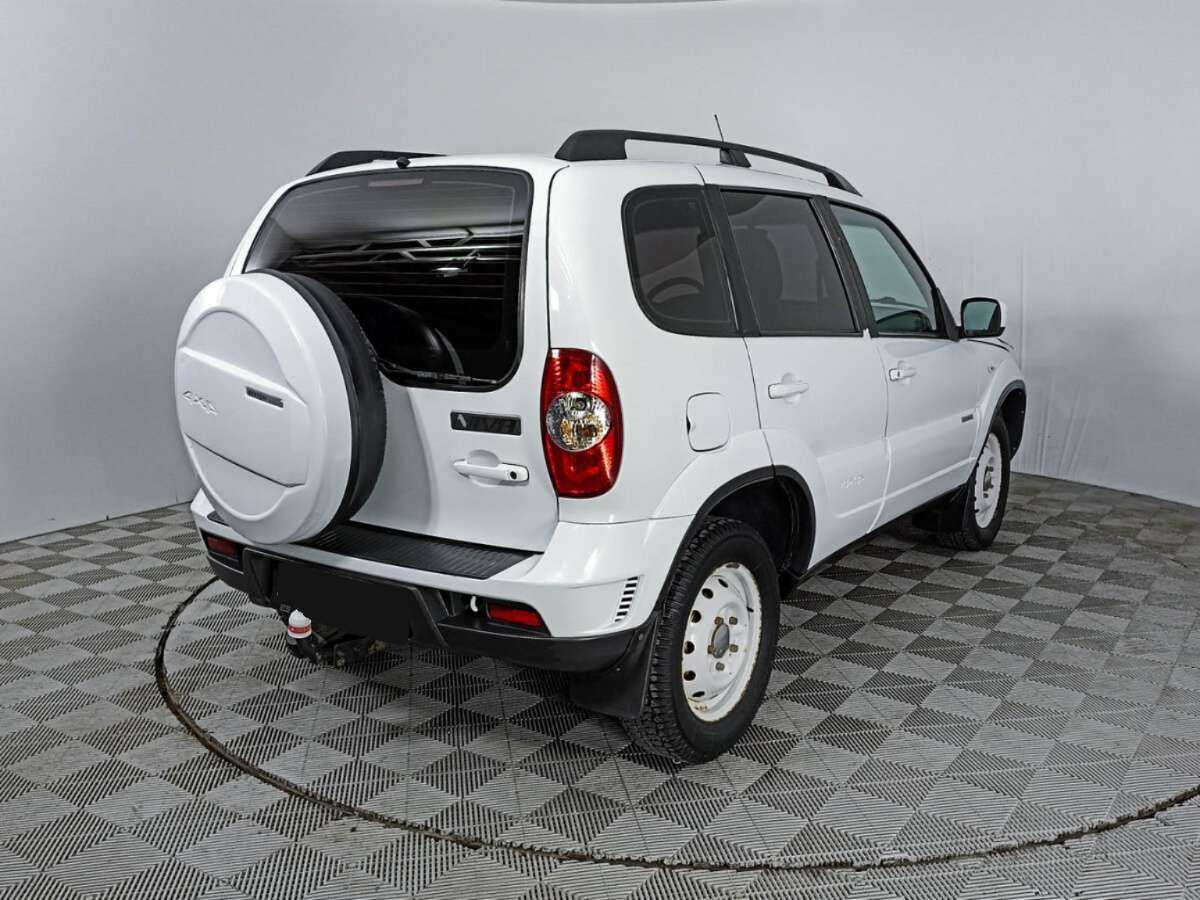 Купить Chevrolet Niva, 2016, 70 784 км, фото №4