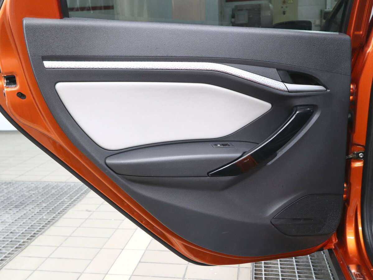 Купить Lada (ВАЗ) Vesta SW, 2021, 80 800 км, фото №14