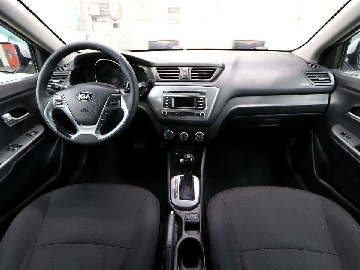 Купить Kia Rio, 2016, 220 000 км, фото №11