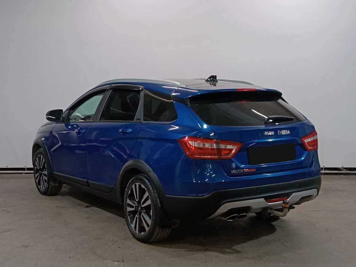 Купить Lada (ВАЗ) Vesta SW Cross, 2021, 158 235 км, фото №7