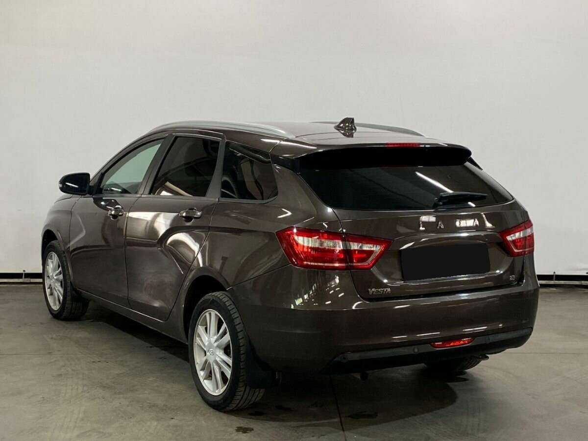Купить Lada (ВАЗ) Vesta SW, 2018, 65 852 км, фото №7