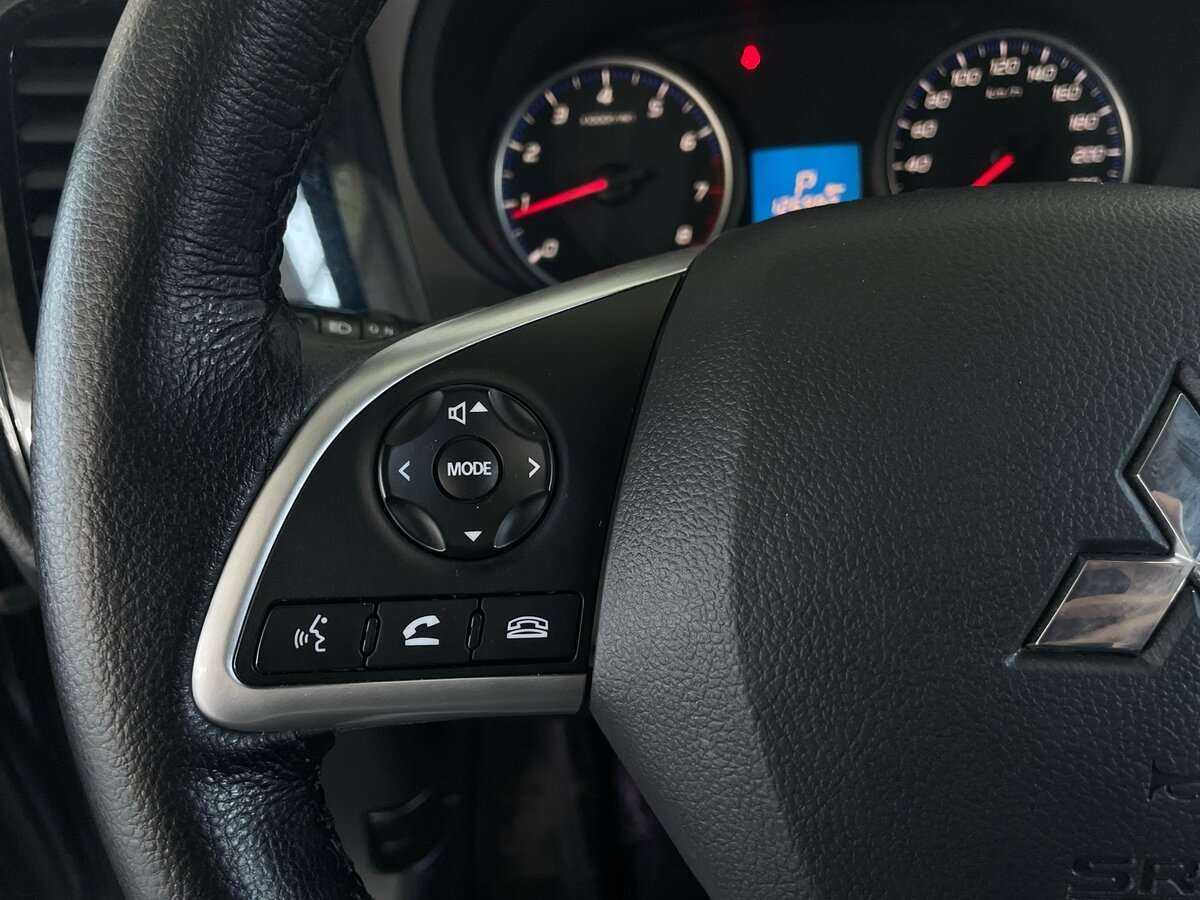 Купить Mitsubishi Outlander, 2018, 126 982 км, фото №11