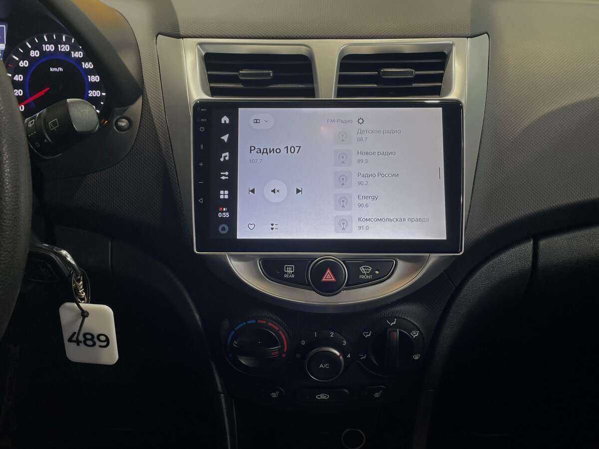 Купить Hyundai Solaris, 2015, 139 070 км, фото №15