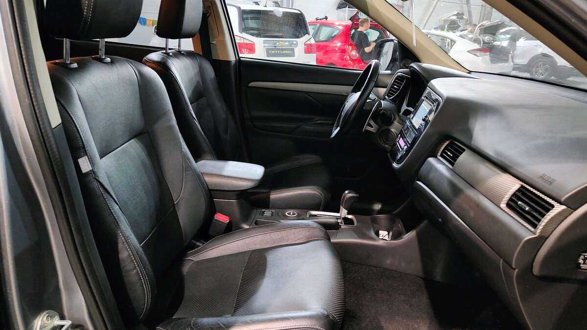 Купить Mitsubishi Outlander, 2012, 169 083 км, фото №16