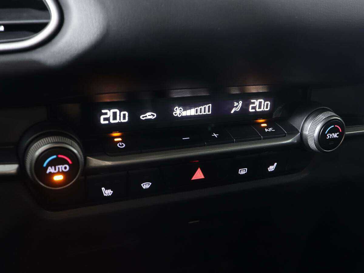 Купить Mazda CX-30, 2020, 38 372 км, фото №18