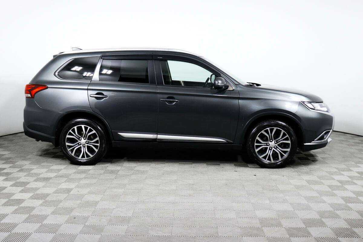 Купить Mitsubishi Outlander, 2018, 76 910 км, фото №4
