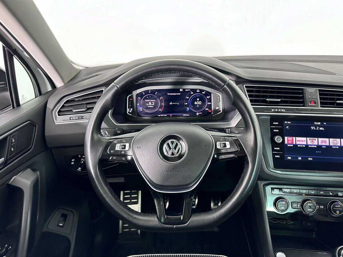 Купить Volkswagen Tiguan, 2019, 82 960 км, фото №10