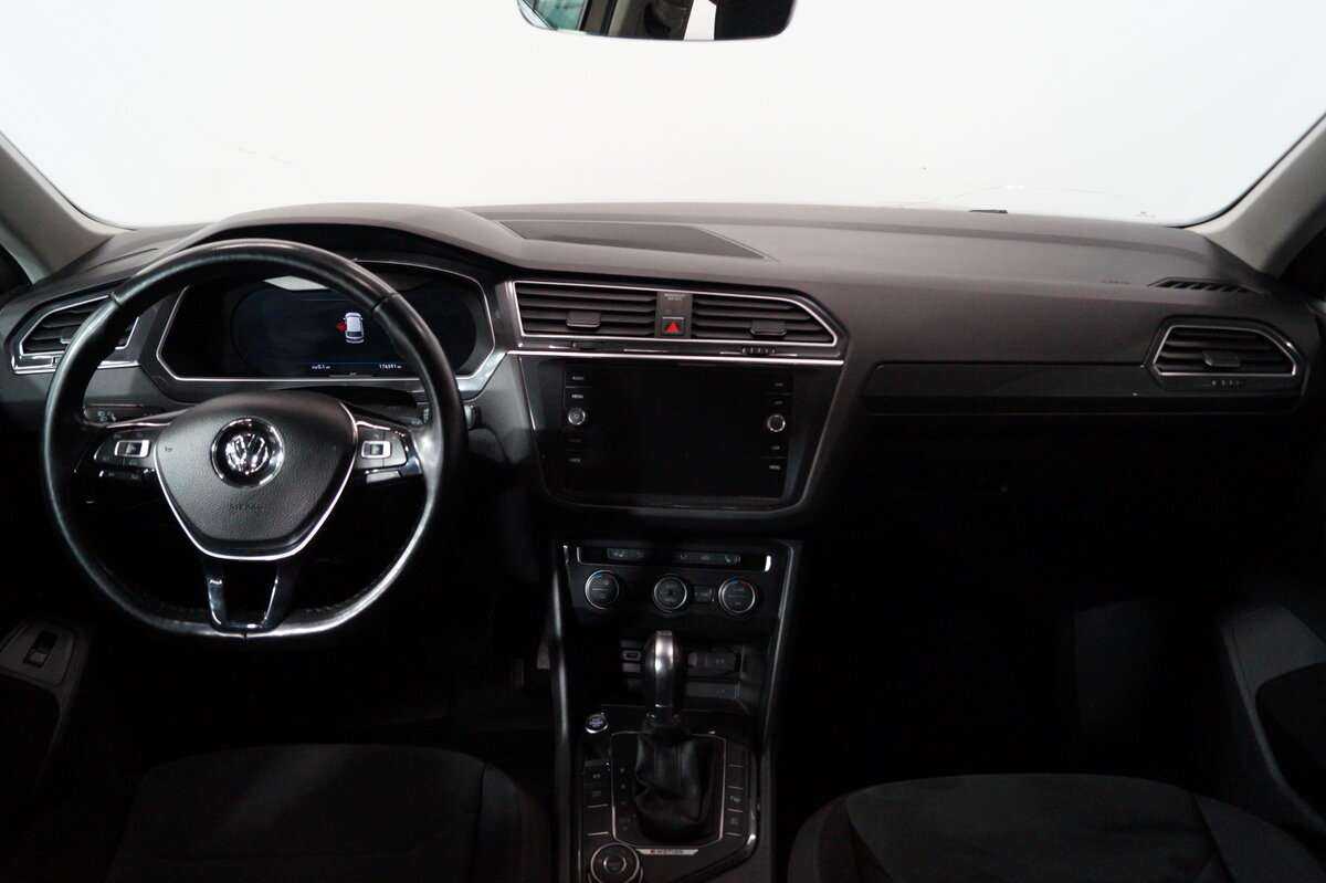 Купить Volkswagen Tiguan, 2018, 176 587 км, фото №16