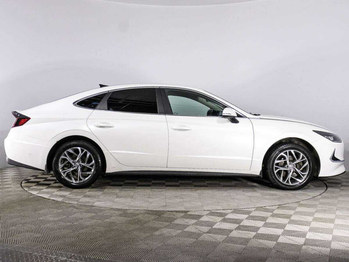 Купить Hyundai Sonata, 2021, 117 275 км, фото №4