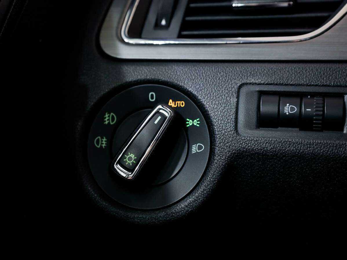 Купить Skoda Rapid, 2018, 164 038 км, фото №14