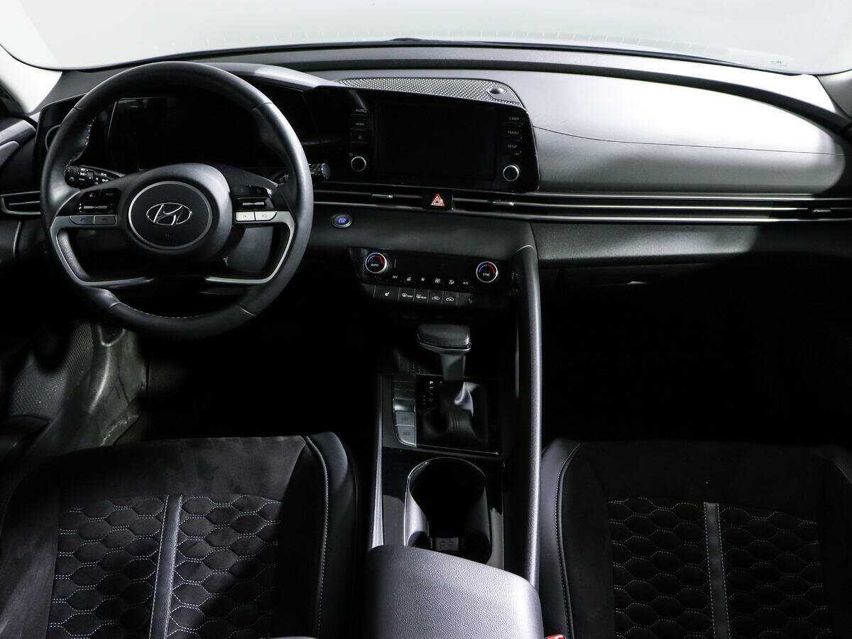 Купить Hyundai Elantra, 2022, 26 575 км, фото №12