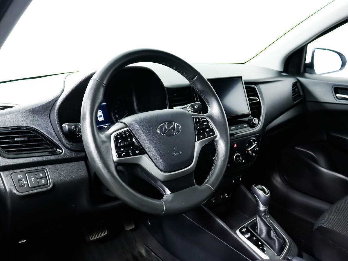 Купить Hyundai Solaris, 2020, 79 846 км, фото №13